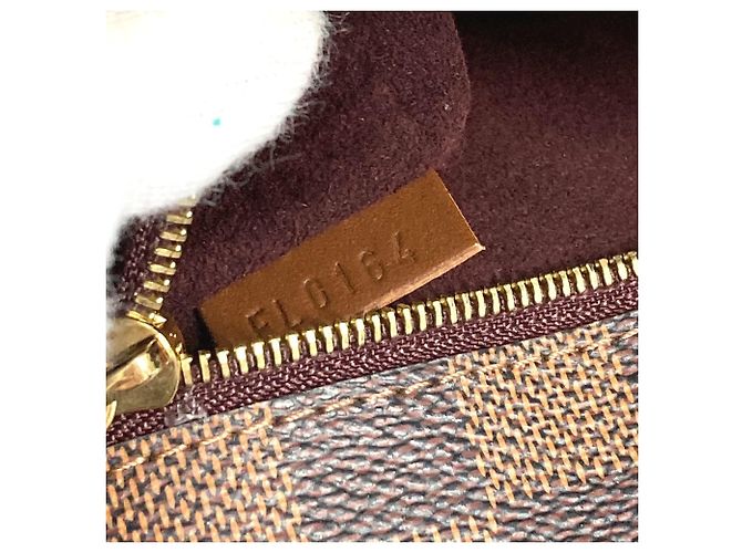 Borsa Tote Damier Ascot di Louis Vuitton Marrone - vista 16
