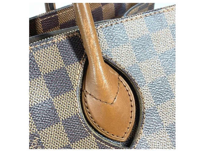 Borsa Tote Damier Ascot di Louis Vuitton Marrone - vista 9