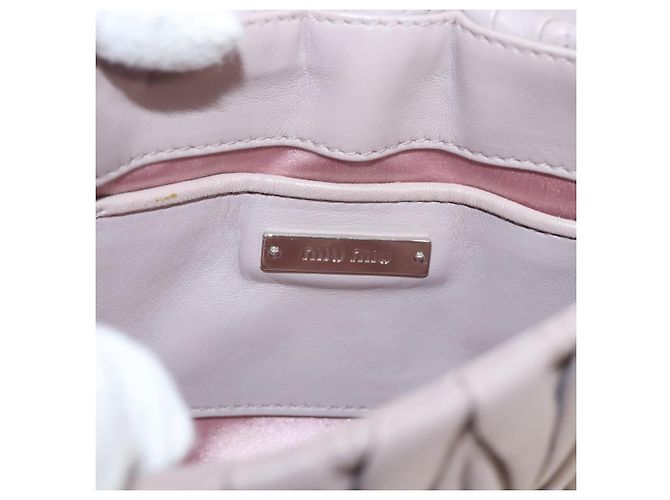 Borsa a spalla in pelle matelassé Miu Miu con catena rosa Auth 119144 - vista 20