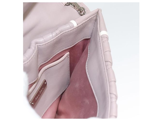 Borsa a spalla in pelle matelassé Miu Miu con catena rosa Auth 119144 - vista 21