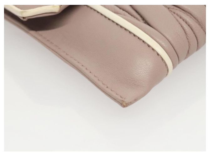 Borsa a spalla in pelle matelassé Miu Miu con catena rosa Auth 119144 - vista 9