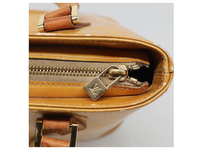 LOUIS VUITTON Monogram Vernis Houston Sac à Main Beige M91004 LV Auth hk2531 - vue 17