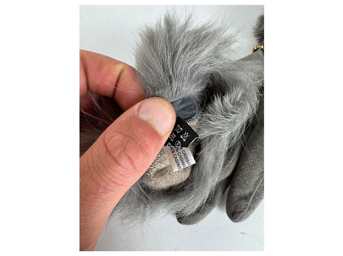 Vintage Escada Suede Cashmere Gloves Size 7 grey - view 4