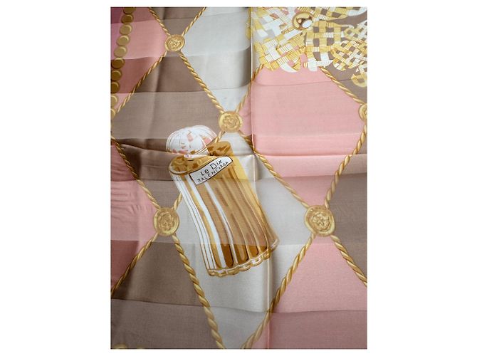 Foulard in seta vintage Balenciaga rosa - vista 5