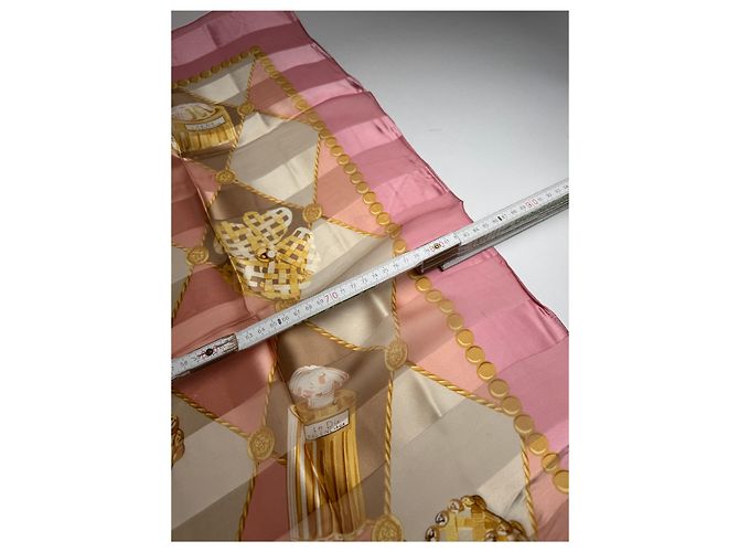 Foulard in seta vintage Balenciaga rosa - vista 7