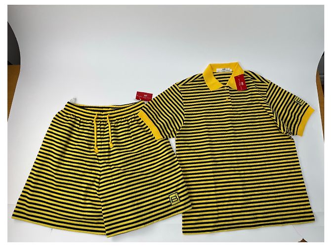 Conjunto vintage Balenciaga preto e amarelo L novo - vista 14