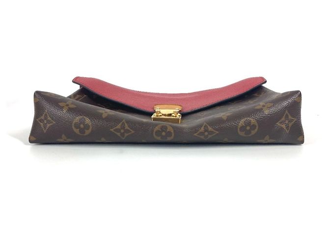 Borsa a catena Pallas Monogram Louis Vuitton Marrone Rosso - vista 5