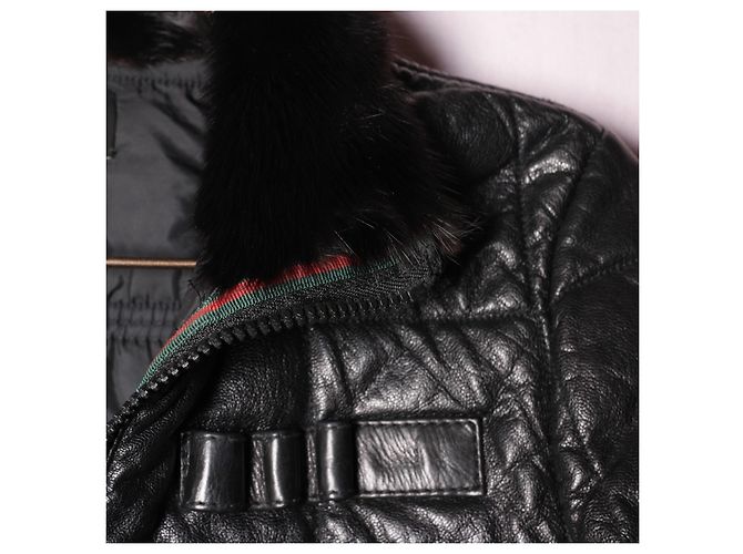 Increíble chaqueta Gucci con cuello de piel Negro - vista 17