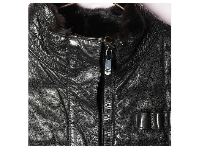 Increíble chaqueta Gucci con cuello de piel Negro - vista 6
