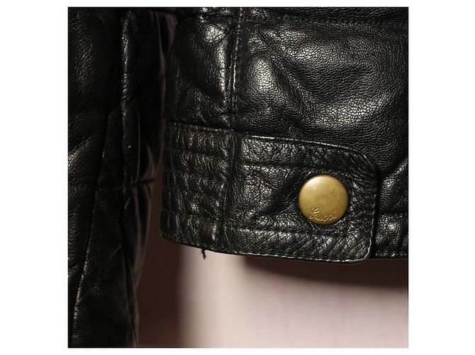 Increíble chaqueta Gucci con cuello de piel Negro - vista 9