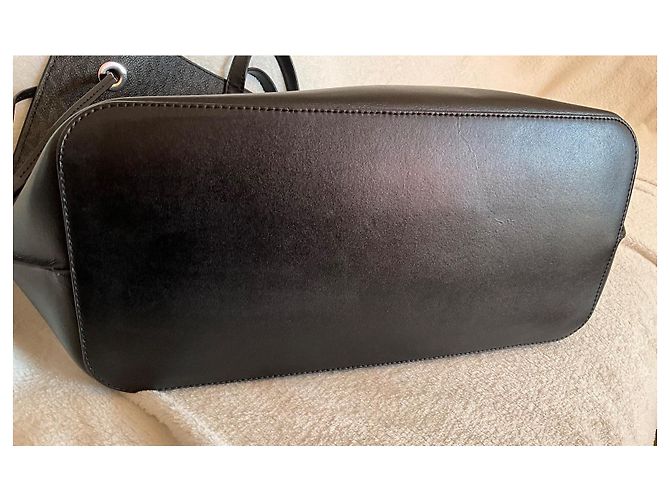 Borsa tote Michael Kors Jet Set in pelle nera Nero - vista 6