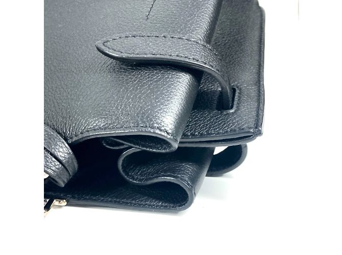 Borsa Logo Rock Me Day M53730 di Louis Vuitton Nero - vista 8