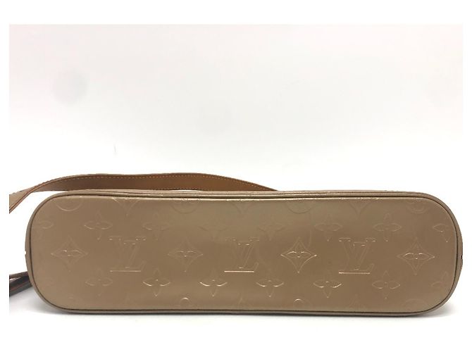 Borsa a spalla Alston in Monogramma Matte Louis Vuitton Beige - vista 3