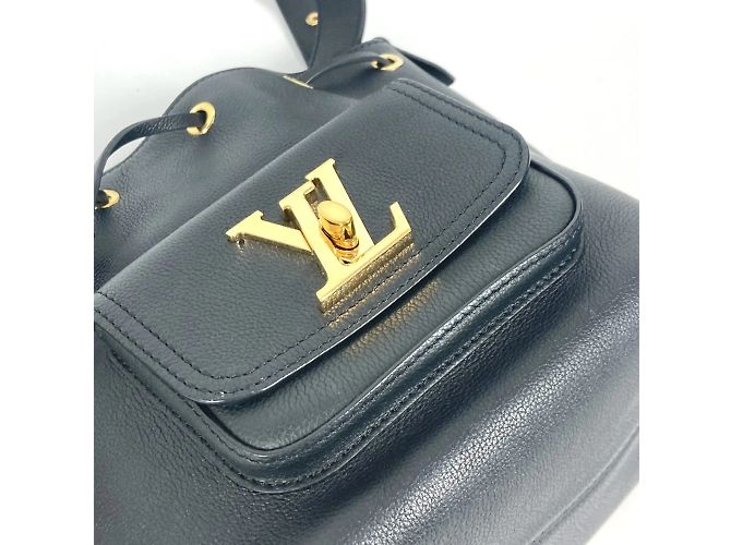 Borsa a secchiello con cordino Lock Me Bucket NV di Louis Vuitton Nero - vista 11
