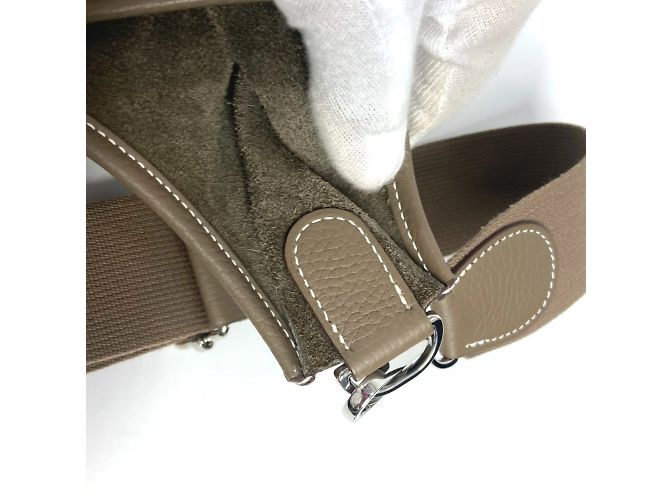 Hermès Borsa Hermes Evelyn 3 GM Beige Taupe - vista 17