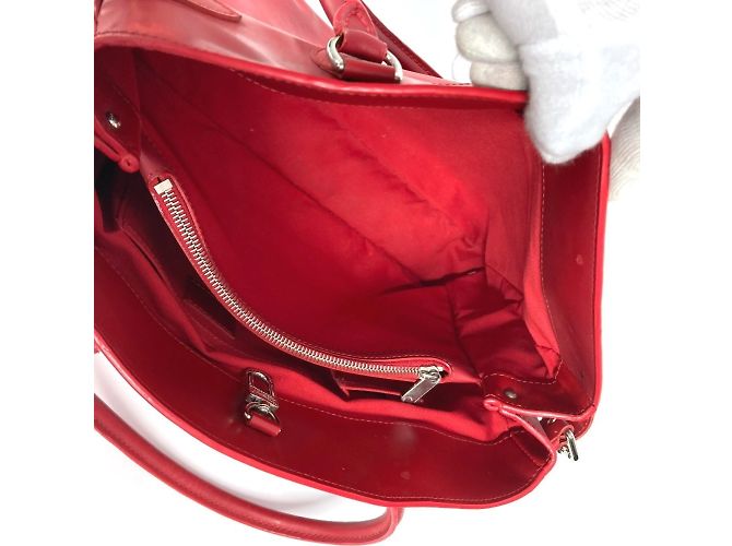 Borsa Tote Passy PM Epi di Louis Vuitton Rosso - vista 12
