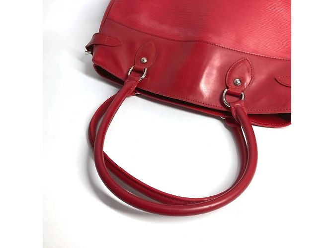 Borsa Tote Passy PM Epi di Louis Vuitton Rosso - vista 9