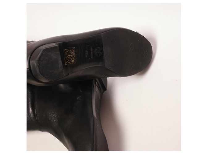 Botas de pasarela increíbles de Chanel Negro - vista 11