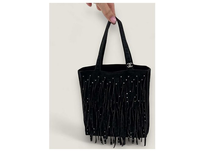 Mini tote in suede con frange di Chanel con strass Nero - vista 4