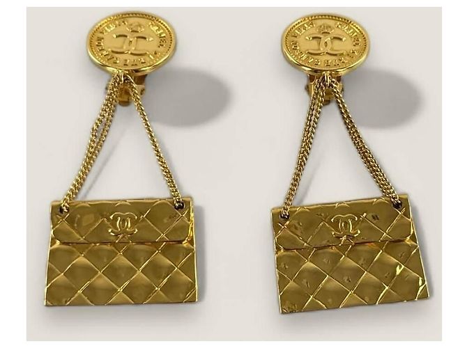 Orecchini vintage classici Chanel D'oro Gold hardware - vista 10
