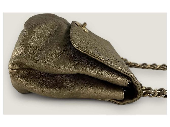 Borsa a flap in caviale Chanel D'oro Bronzo - vista 20