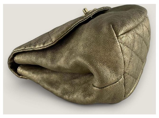 Borsa a flap in caviale Chanel D'oro Bronzo - vista 8