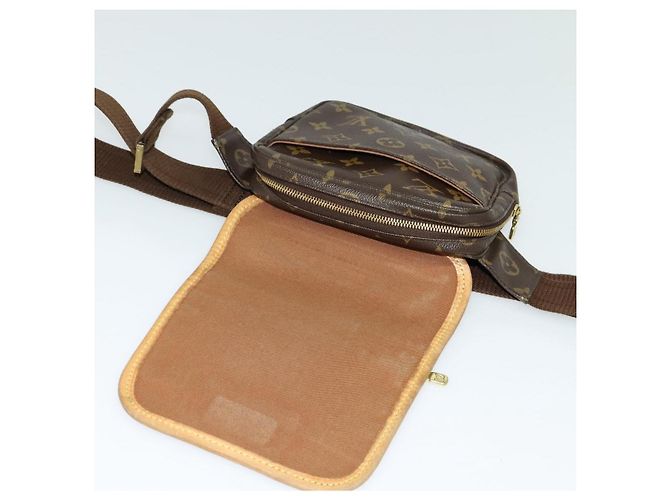 LOUIS VUITTON Bolsa de Hombro Monogram Bumback Bosphore M40108 LV Auth bs25021 Monograma - vista 10