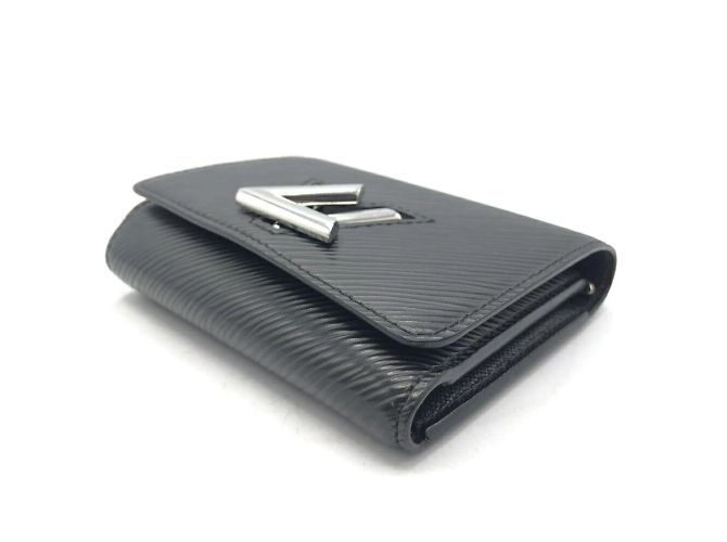 Cartera compacta Twist Epi Louis Vuitton Negro - vista 3