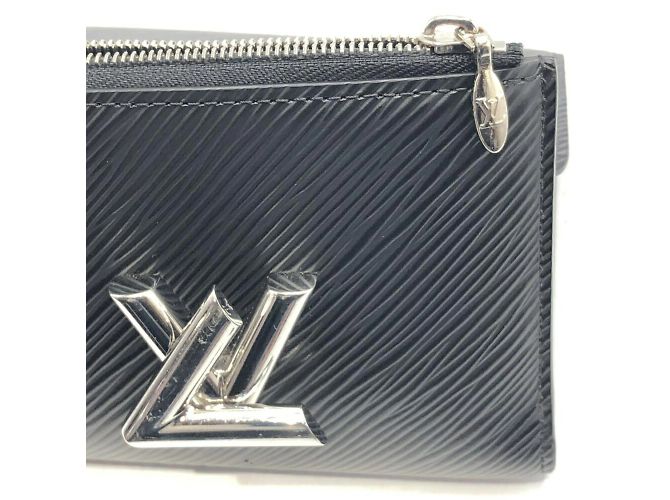 Cartera compacta Twist Epi Louis Vuitton Negro - vista 8