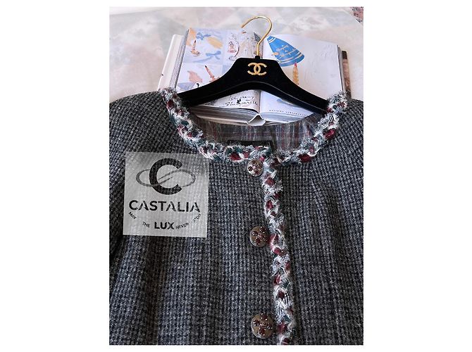 Chaqueta de tweed gris con botones Gripoix CC de Chanel París Edimburgo - vista 7