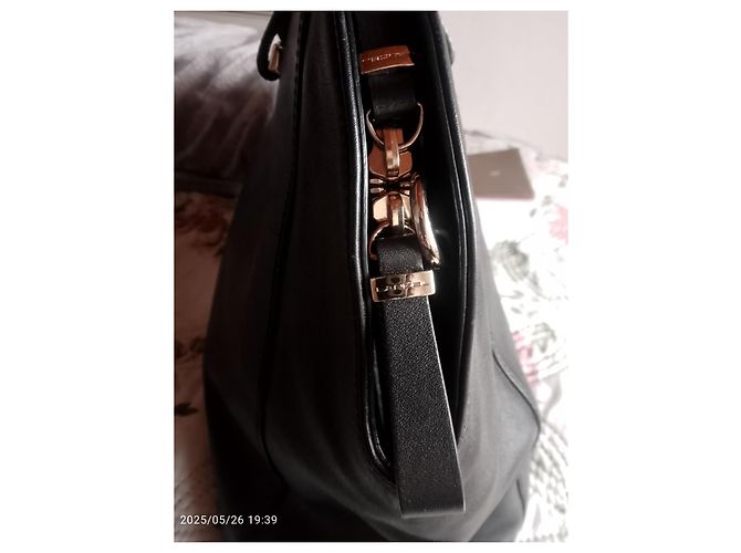 BORSA A MANO LANCEL 48 50 A06343 PELLE NERA CON TRACOLLA Nero - vista 8