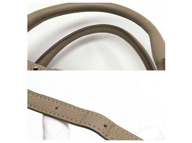 Céline Celine Big Bag Petit Tote en Greige - vue 8