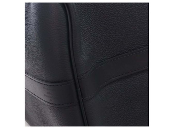 Louis Vuitton Black Aerogram Keepall Bandoulière 40 Noir - vue 10