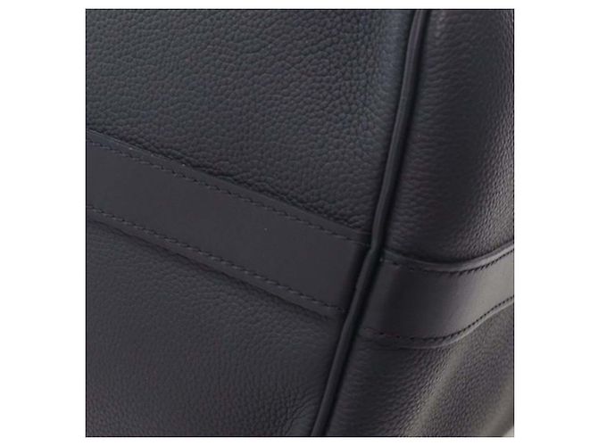Louis Vuitton Black Aerogram Keepall Bandoulière 40 Noir - vue 11