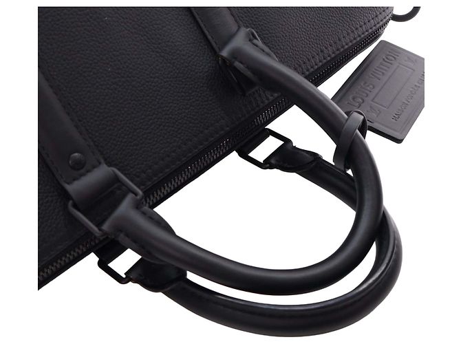 Louis Vuitton Black Aerogram Keepall Bandoulière 40 Noir - vue 14