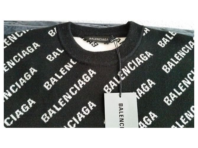 BALENCIAGA RUNDHALSPULLOVER MIT LOGO IN SCHWARZ/WEISS. Weiß - Ansicht 4