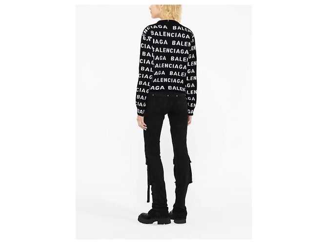 BALENCIAGA RUNDHALSPULLOVER MIT LOGO IN SCHWARZ/WEISS. Weiß - Ansicht 9