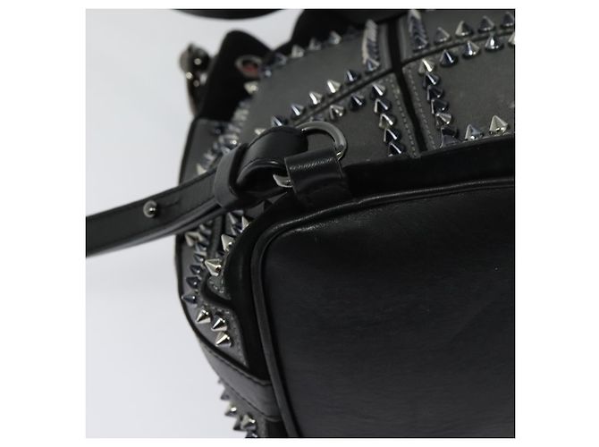 Zaino in pelle nera e argento Christian Louboutin Auth bs25217 Nero - vista 12