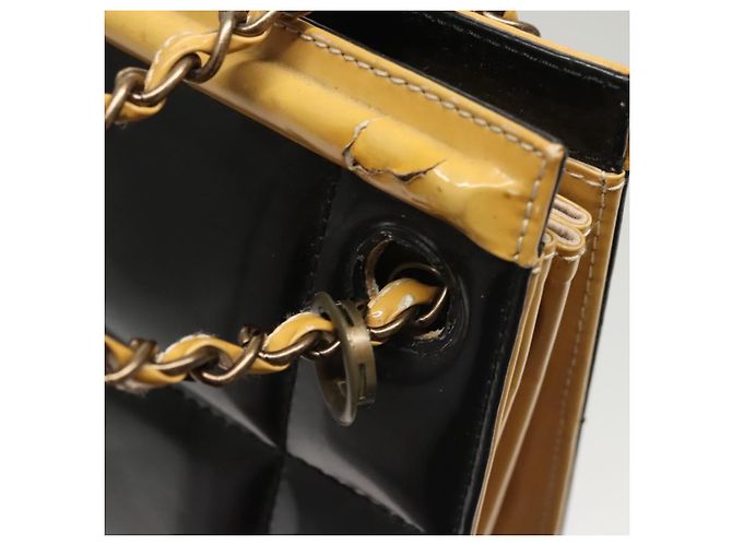 CHANEL Borsa a Spalla Choco Bar con Catena Pelle Verniciata Nera CC Auth 122608 Nero - vista 14