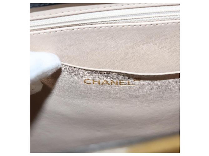 CHANEL Borsa a Spalla Choco Bar con Catena Pelle Verniciata Nera CC Auth 122608 Nero - vista 16