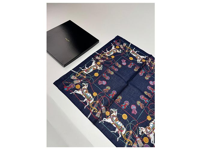Céline Foulard in seta vintage Celine blu navy nuovo - vista 9