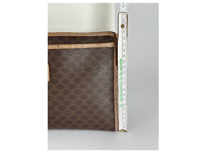 Céline Clutch in pelle monogramma Celine Paris vintage marrone - vista 12