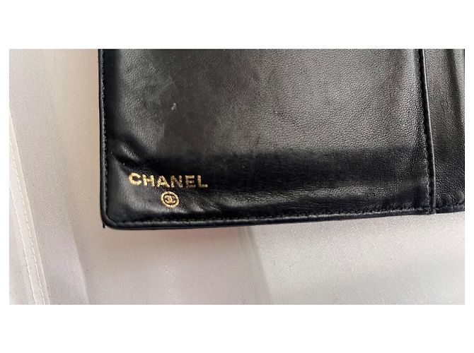 Chanel Timeless Caviar leather wallet black - view 6