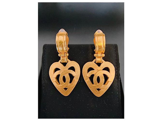 Pendientes de corazón Chanel Dorado - vista 8