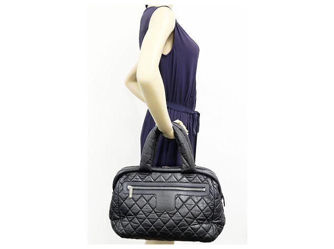 Borsa tote in pelle Chanel Coco Cocoon Nero - view 2