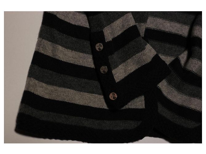 Unglaubliche Chanel 100% Kaschmir-Cardigan Mehrfarben - Ansicht 11