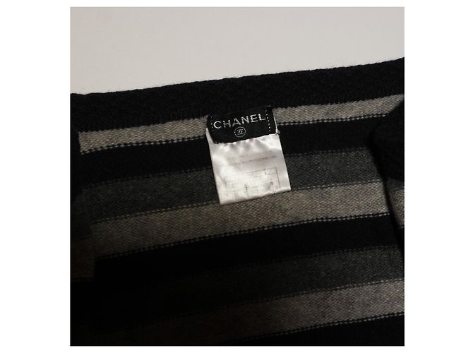 Unglaubliche Chanel 100% Kaschmir-Cardigan Mehrfarben - Ansicht 8