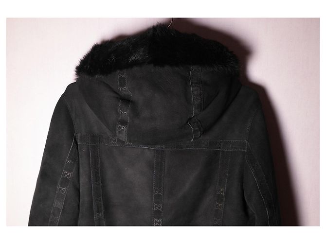 Increíble Abrigo Duffle de Shearling Gucci Negro - vista 7