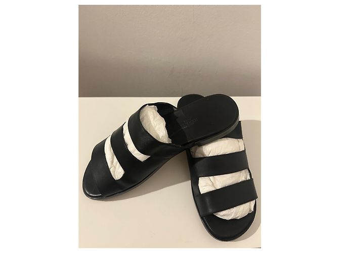 Sandali Hermès in pelle neri con 3 cinturini taglia 39 Nero - vista 3