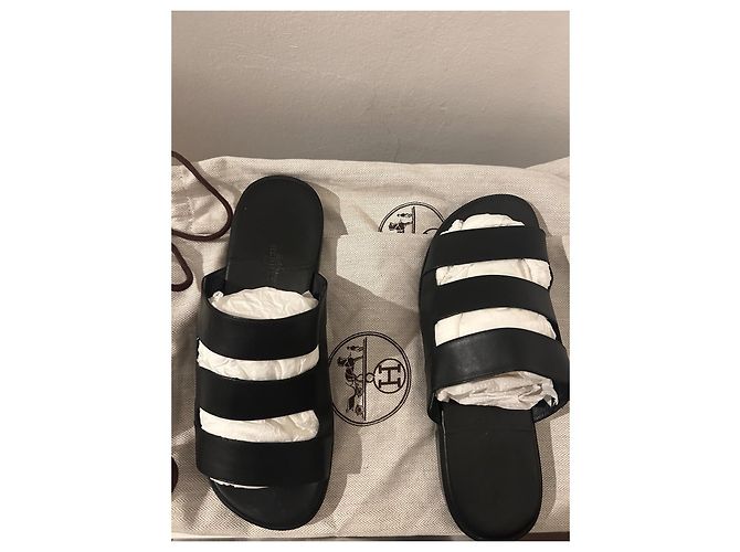 Sandali Hermès in pelle neri con 3 cinturini taglia 39 Nero - vista 4